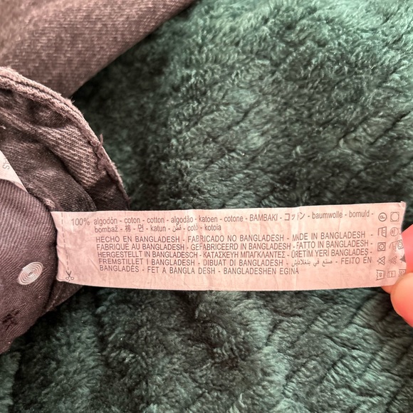 Zara High-rise Mom Jeans - Picture 5 of 7